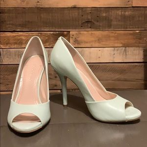 BCBGeneration Mint Heels